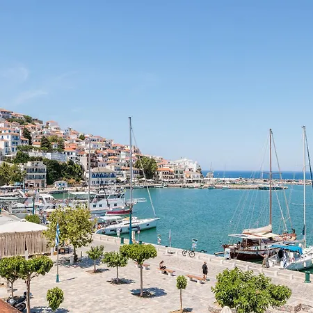 Adonis 3* Skopelos