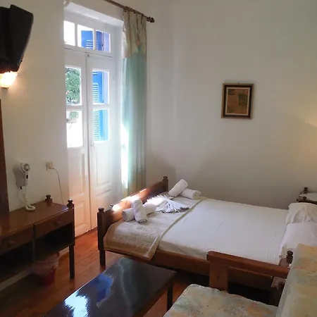 Pensión Adonis Skopelos